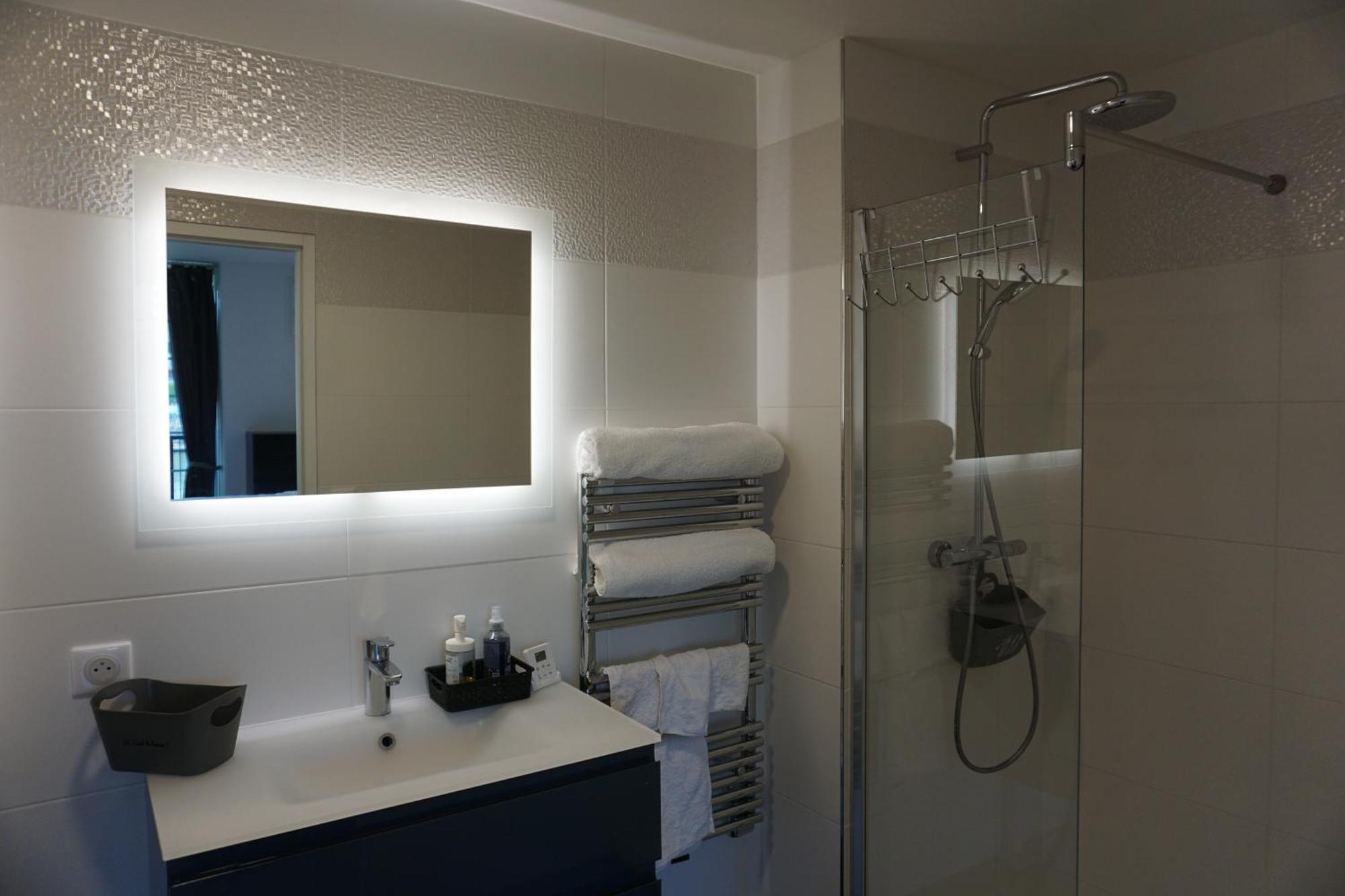 Residences Grande Jatte, Bord De Seine, Suites 52M2 A 97M2, Hopital Americain A 600M Neuilly-sur-Seine Ngoại thất bức ảnh